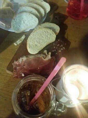 Cafe' Saint Anselme